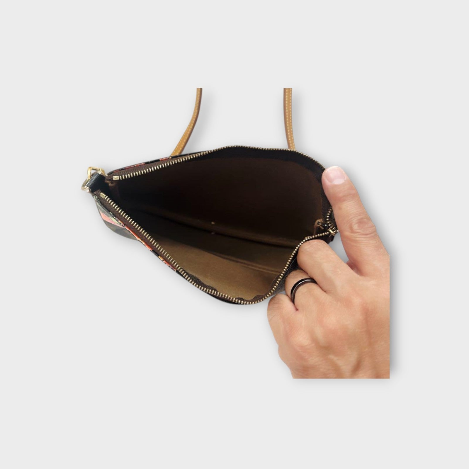 Louis Vuitton Accessoires Monogram Rose Dark Brown