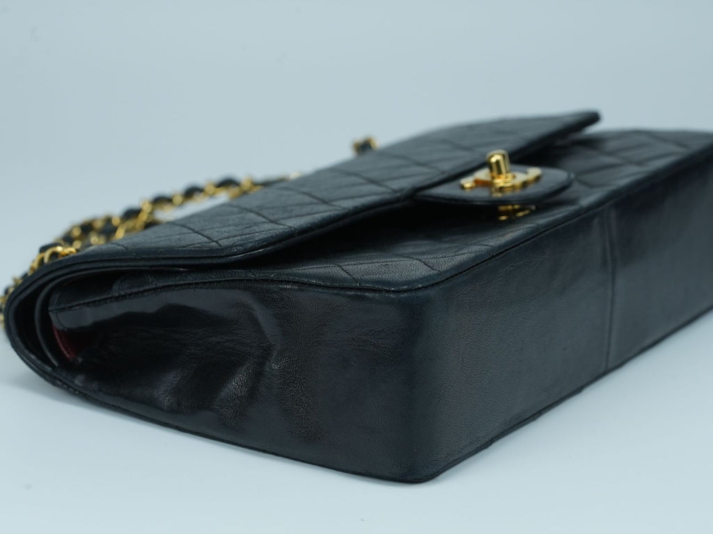 CHANEL Matelasse 25 Double Flap Vintage Chain Shoulder Bag Black Gold