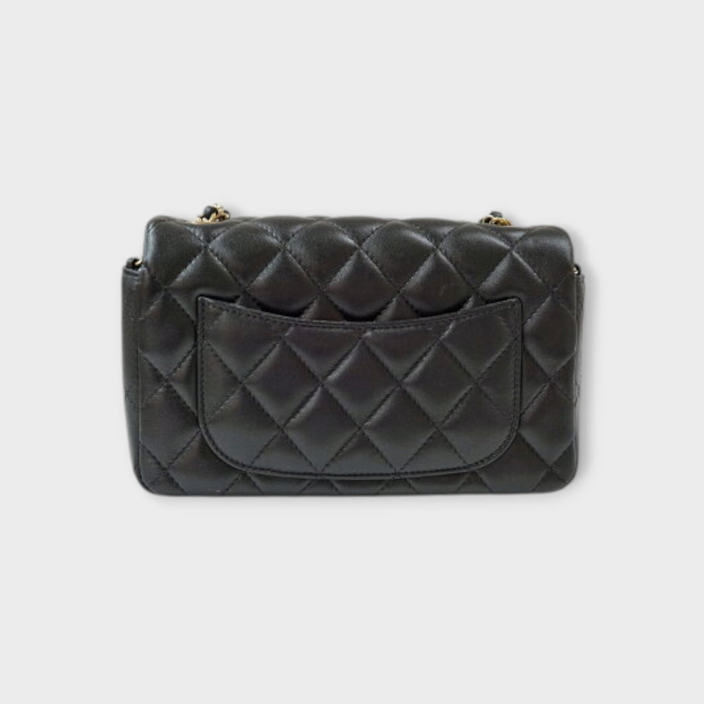 CHANEL Chain shoulder bag mini MATRASSE Coco Mark lambskin AS5219
