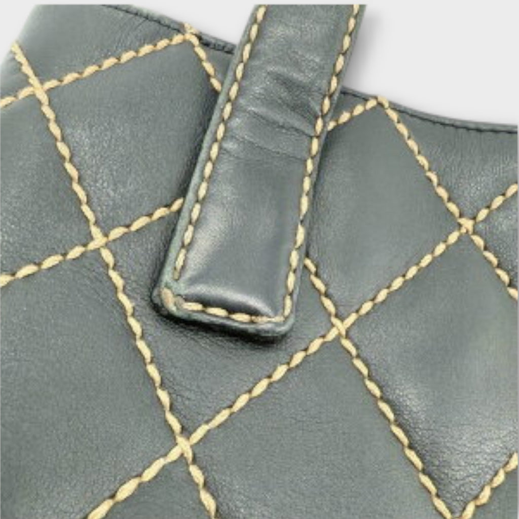 CHANEL A18126 Wild Stitch Tote Bag Leather Serial Seal Peeling Black x Beige