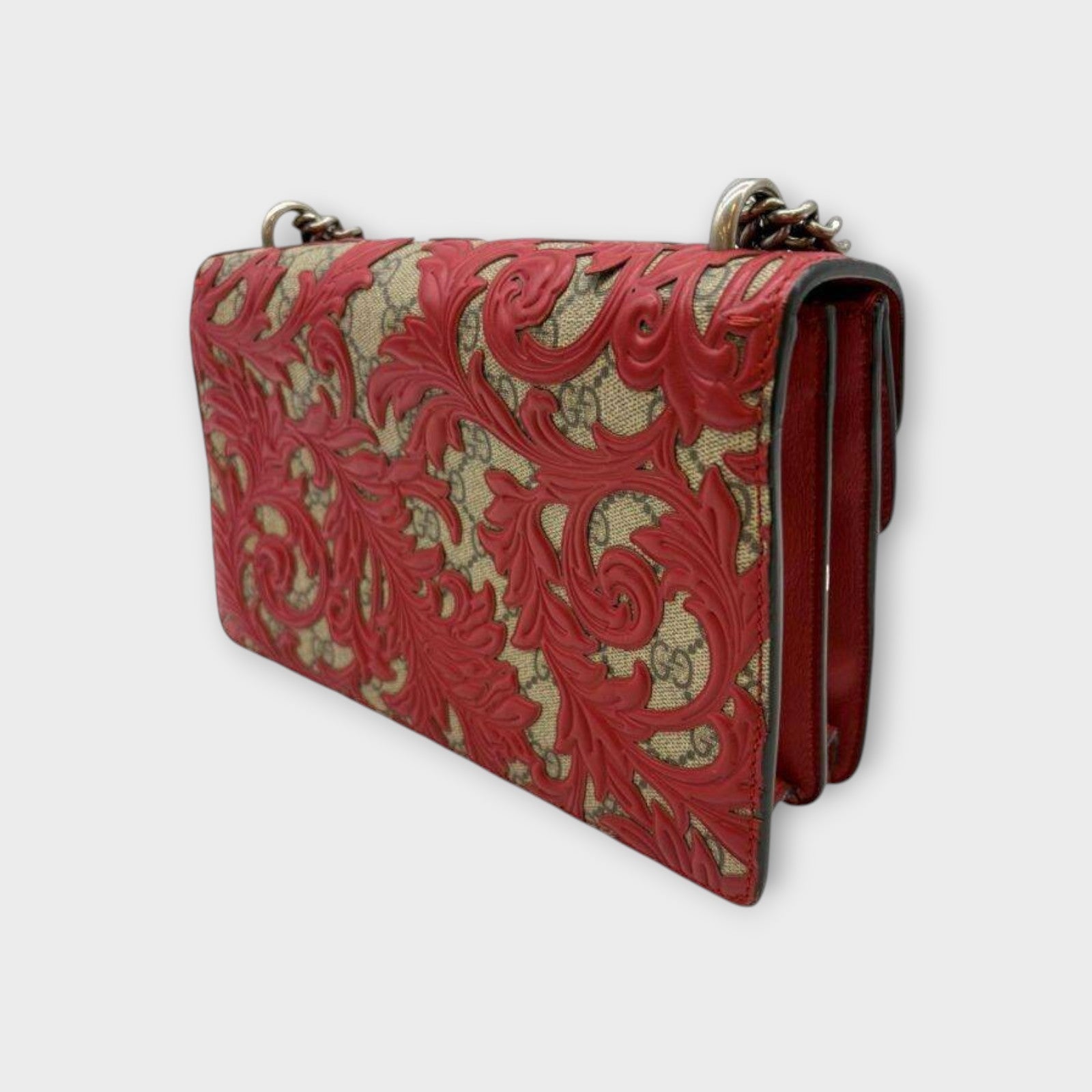 GUCCI Red GG Supreme Dionysus Arabesque Chain Shoulder Bag