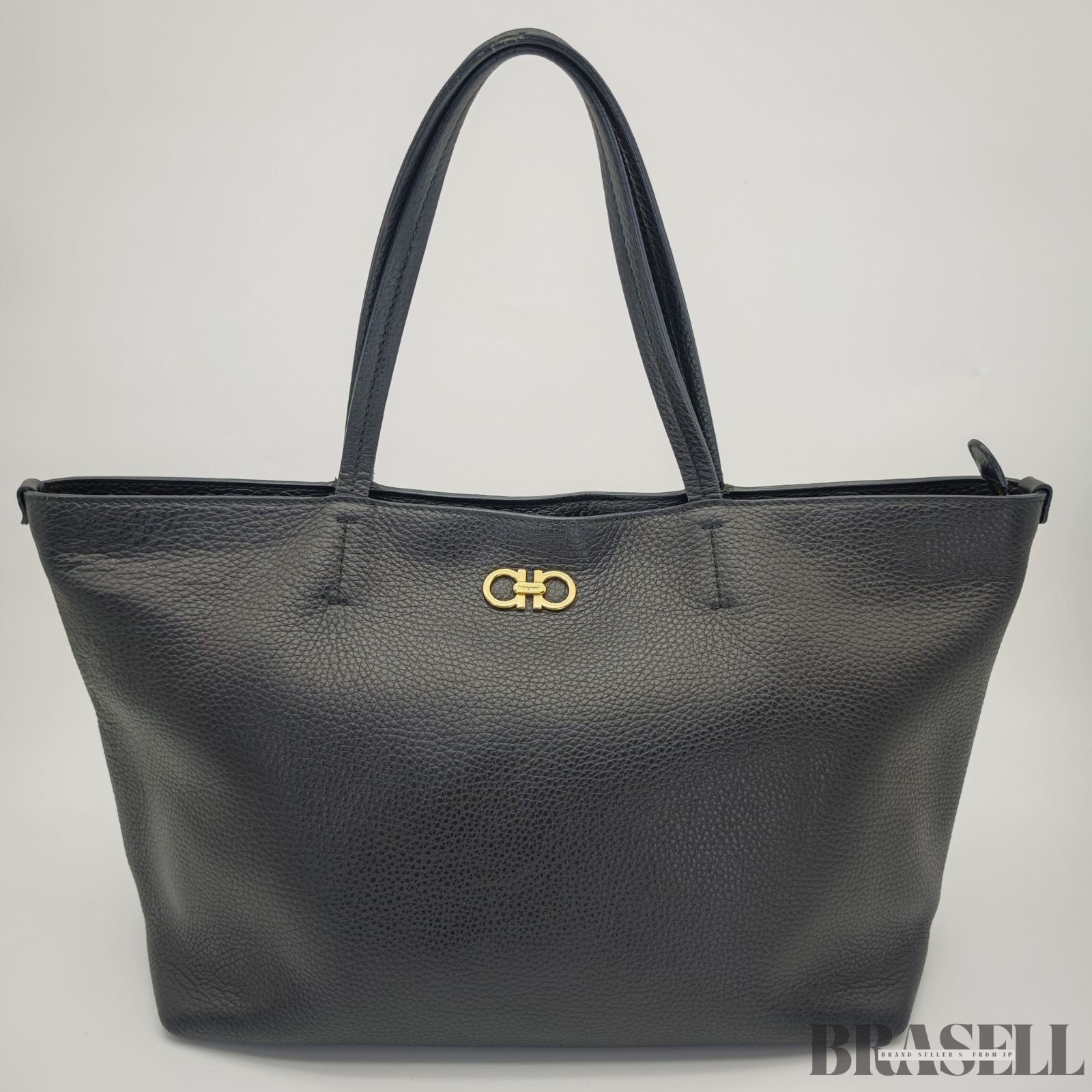 Ferragamo Gancini Tote Bag Black color Leather Women's