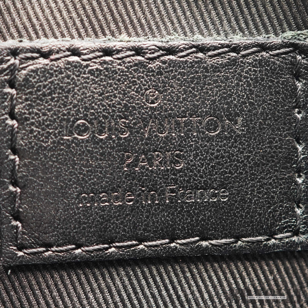 LOUIS VUITTON Duo Messenger Bag M69827 Black Monogram Eclipse Shoulder Bag