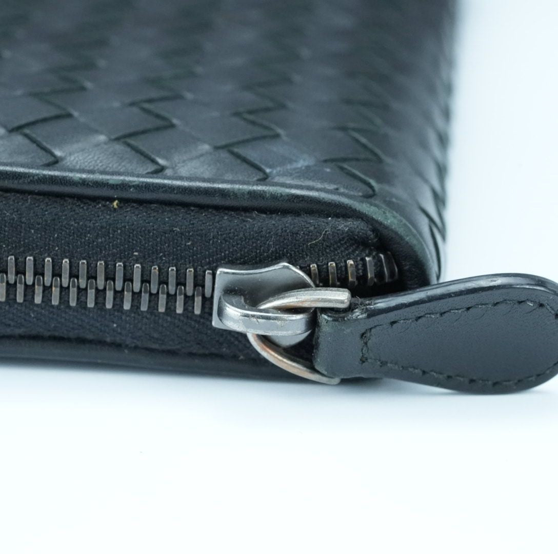 BOTTEGA VENETA Intrecciato Long Wallet Black for Men and Women