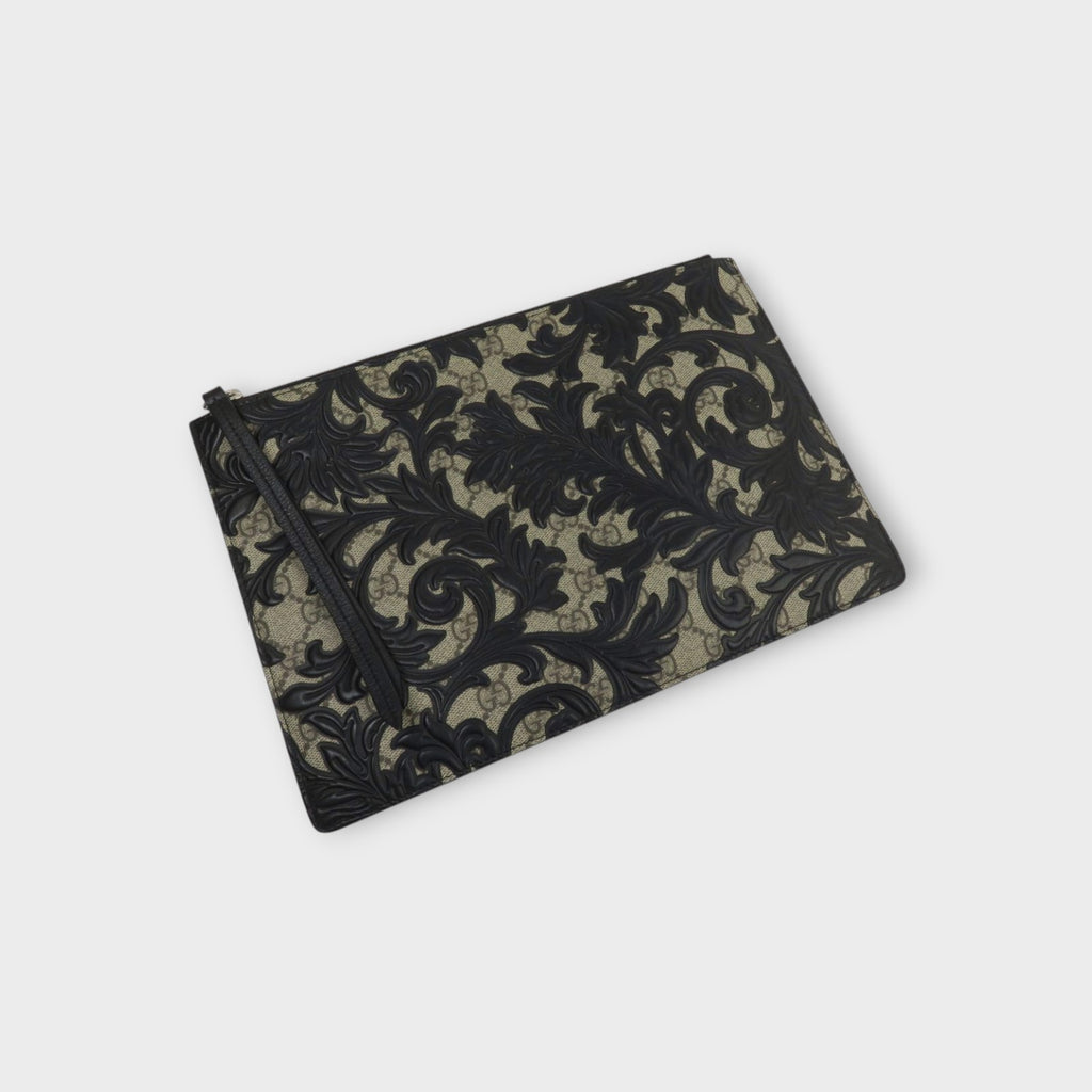 GUCCI GG Supreme Arabesque Clutch Bag 410810
