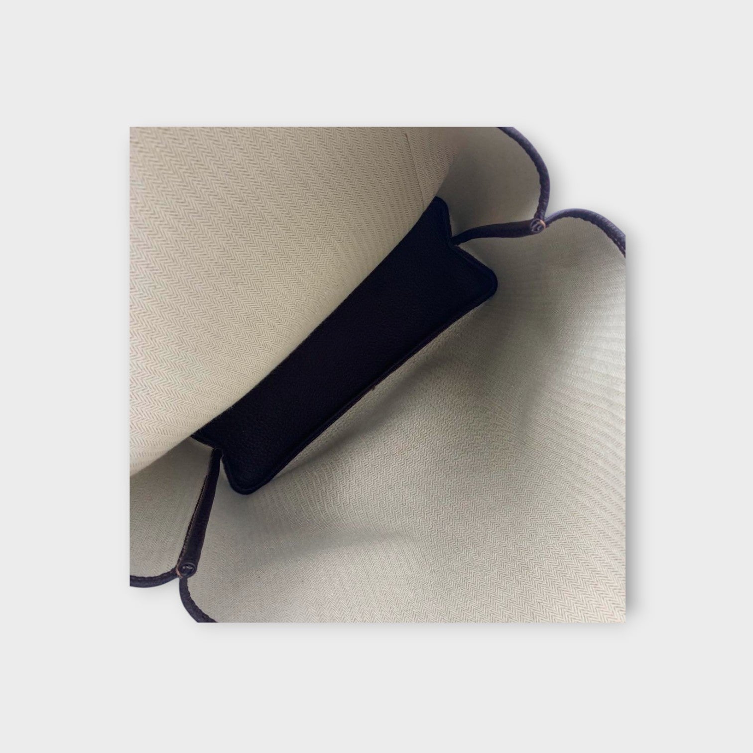 Hermès Jardinière PM Amazonia Rubber Resin Canvas F Stamp Shoulder Bag Black 【A】