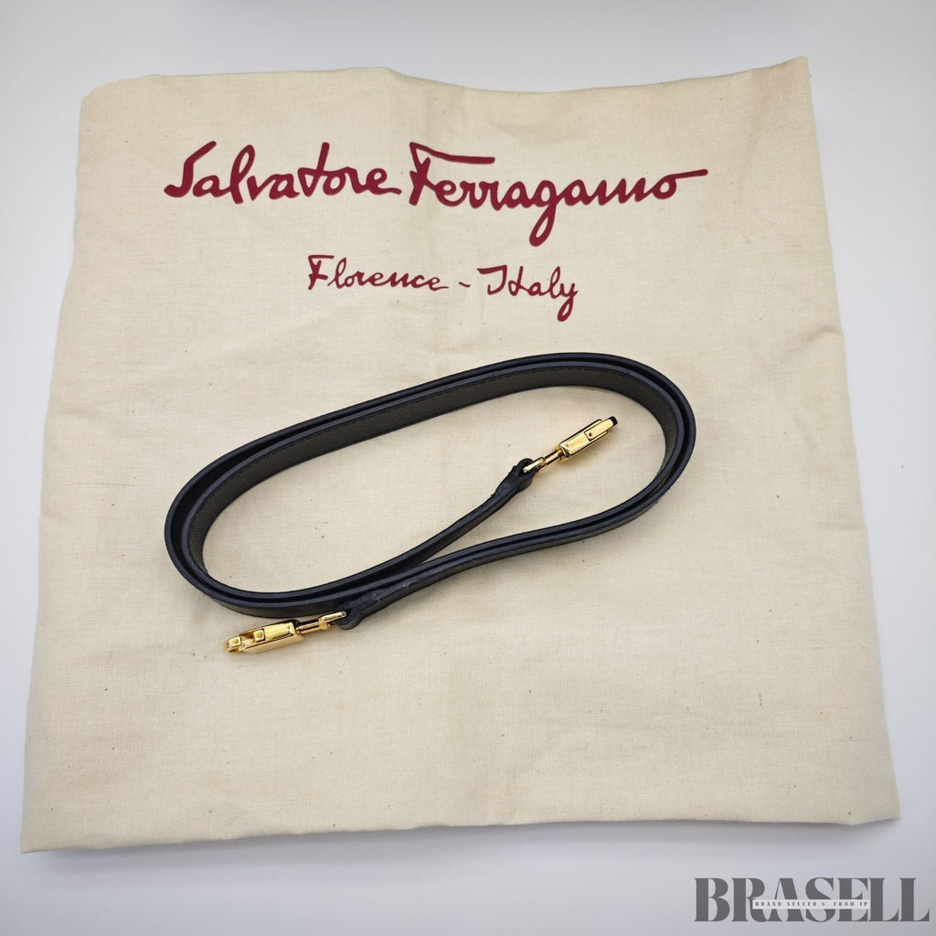 Ferragamo Gancini 2-Way Shoulder Bag Tote Bag Black with Shoulder Strap