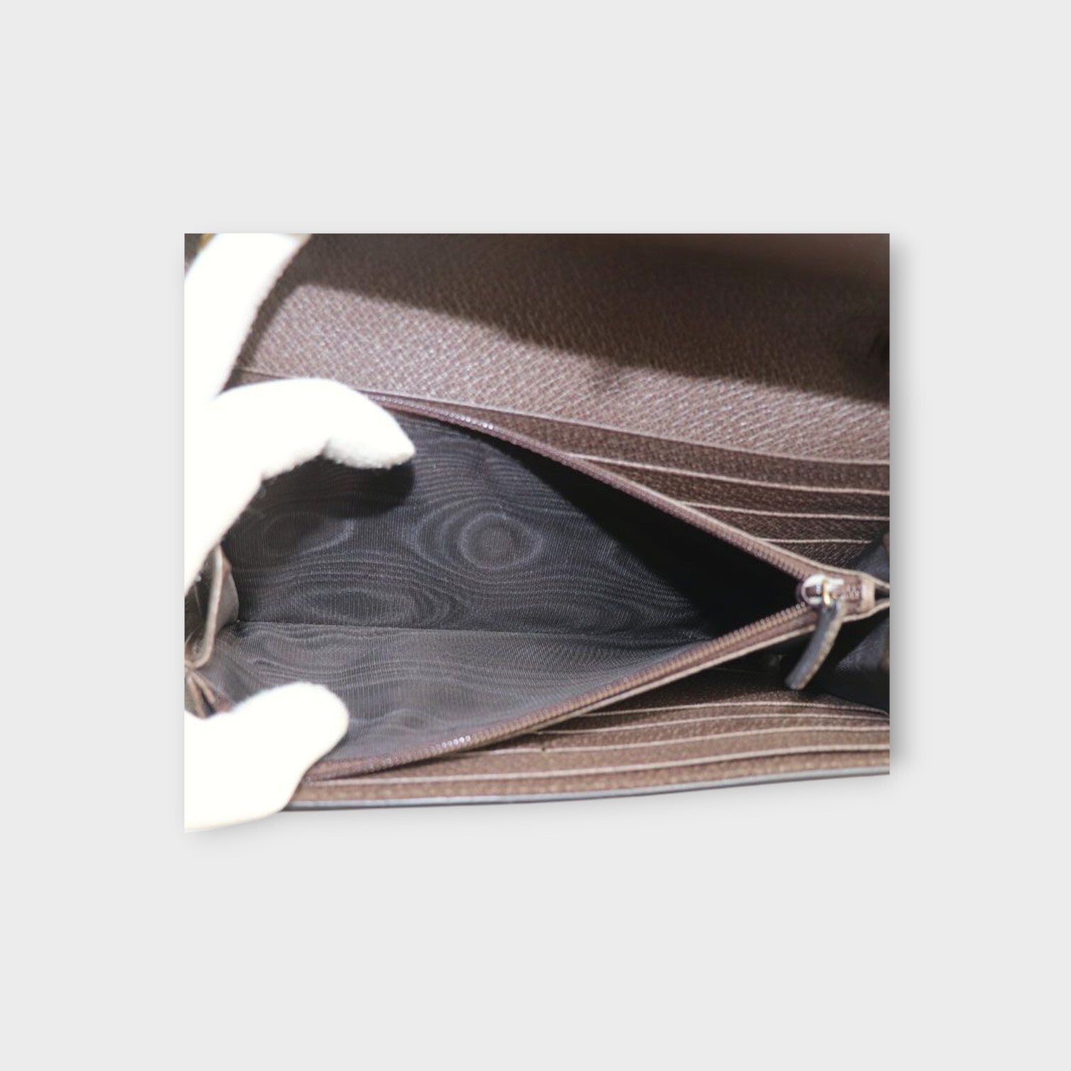 GUCCI GG Supreme Chain Wallet Bengal Tiger Cherry Blossom Long Wallet 453506【A】