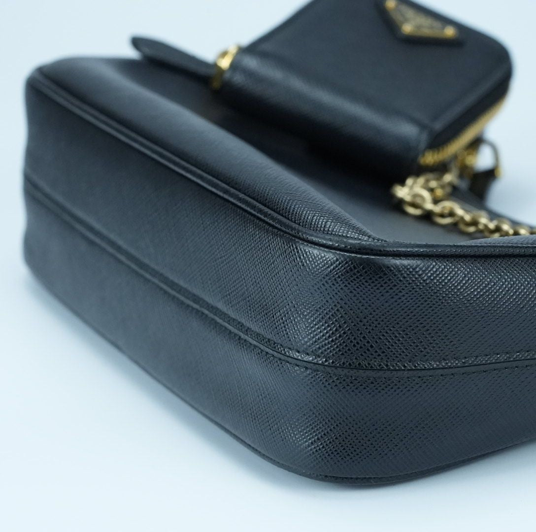 Prada Re-Edition 2005 Saffiano Leather Shoulder Bag in Black with Gold Hardware