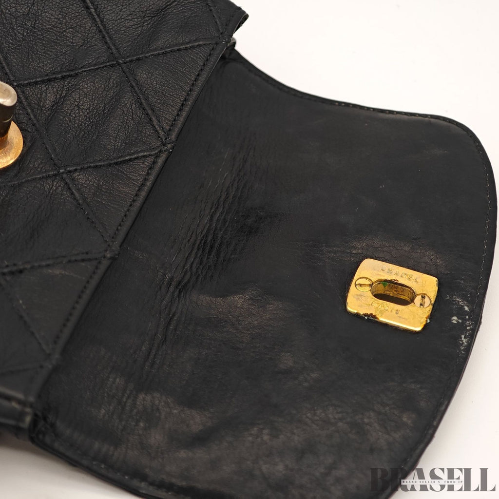 CHANEL Belt Bag Black Leather Gold Turnlock CC Logo Chain Waist Pouch Quilting