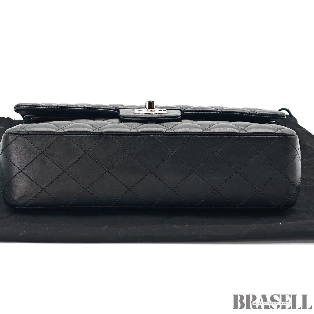 CHANEL Matelasse Classic Flap 25 A01112 Black Shoulder Bag w/ Dust Bag Card