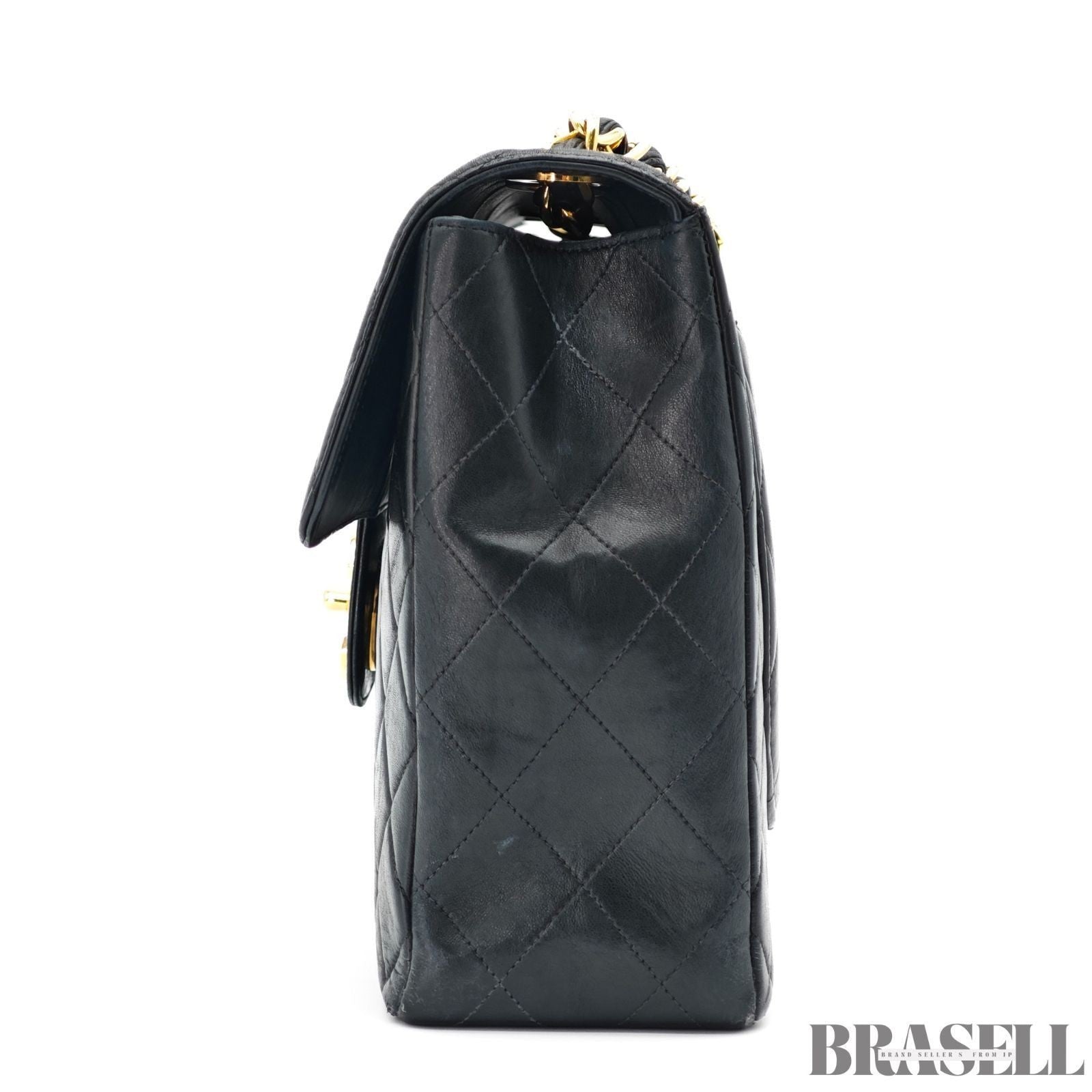 CHANEL Matelasse Lambskin Maxi Jumbo Classic Flap Bag Black Quilted Shoulder Bag