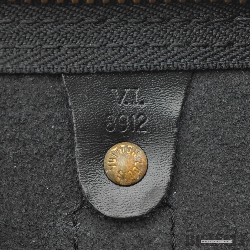 Louis Vuitton Epi Leather Keepall 50 Black Embossed Logo Boston Bag Travel Large