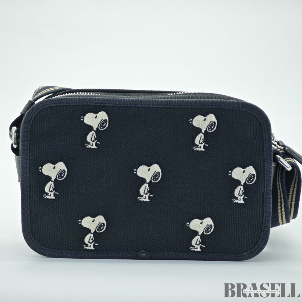 COACH Cargo Camera Bag with Snoopy Print Compact Bag Black
