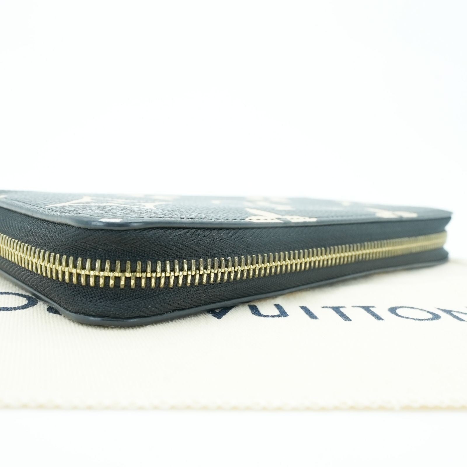 LOUIS VUITTON Empreinte Giant M69698 Long Wallet Zippy Wallet Black