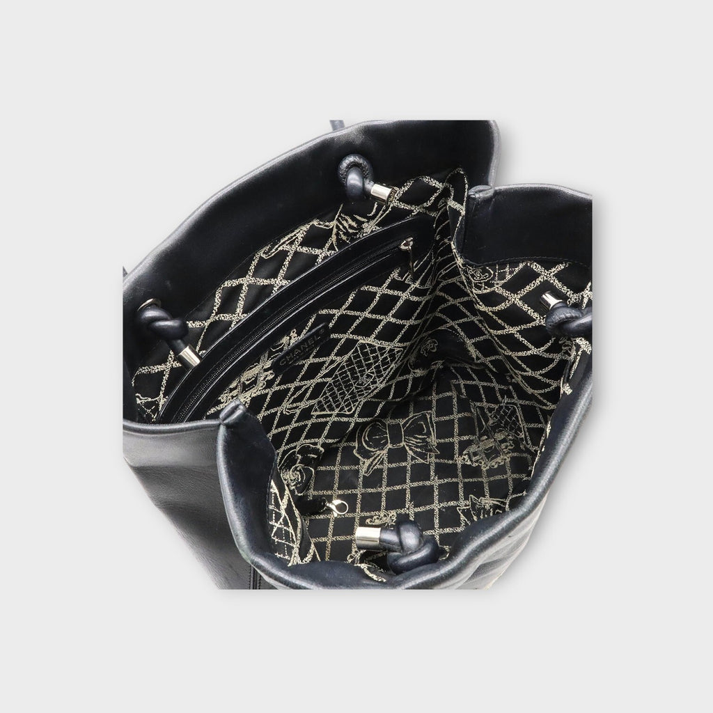 CHANEL Essential Medium Tote Bag Shoulder Bag Logo Leather Black 【B】