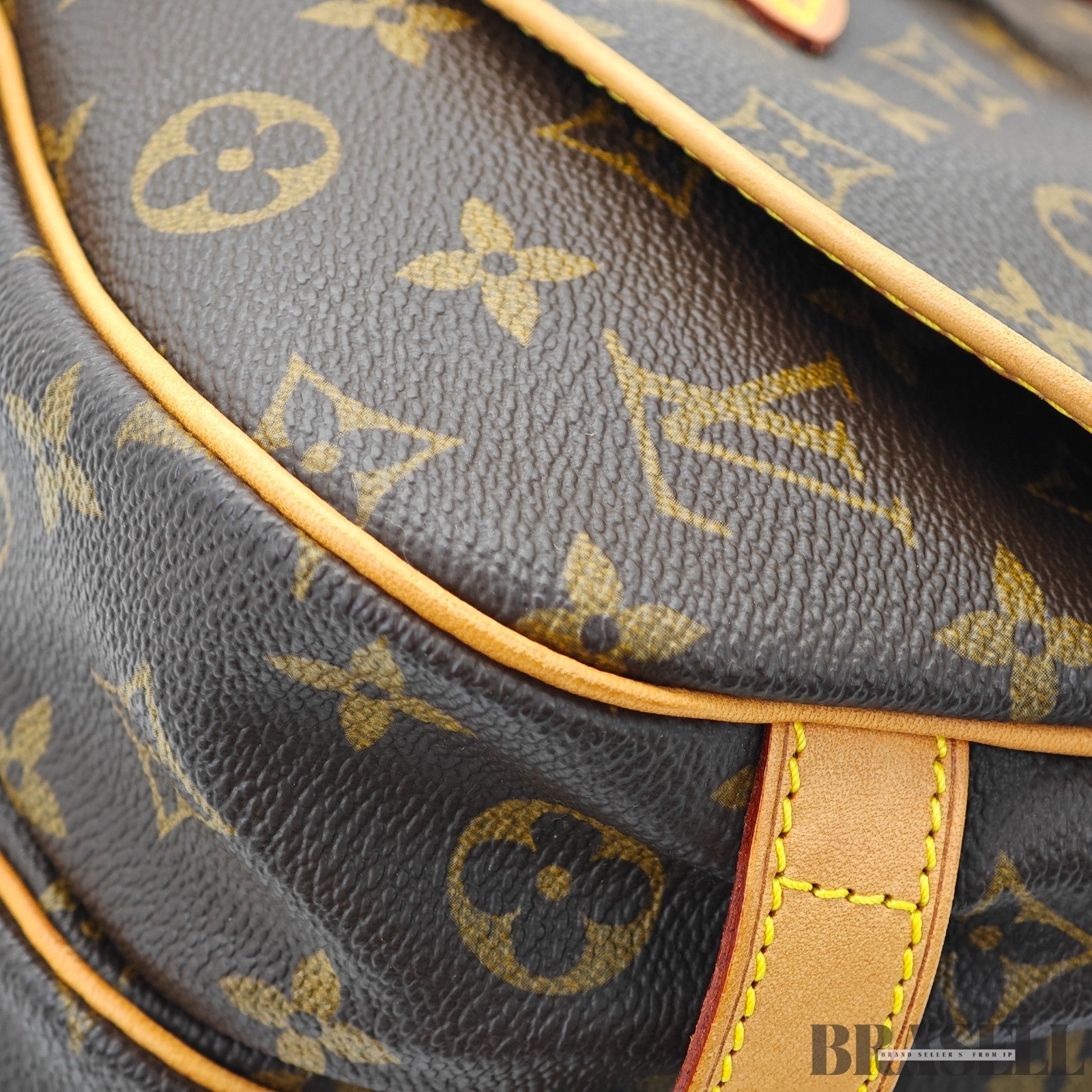 LOUIS VUITTON Saumur 30 Shoulder Bag M42256 Monogram Canvas Brown