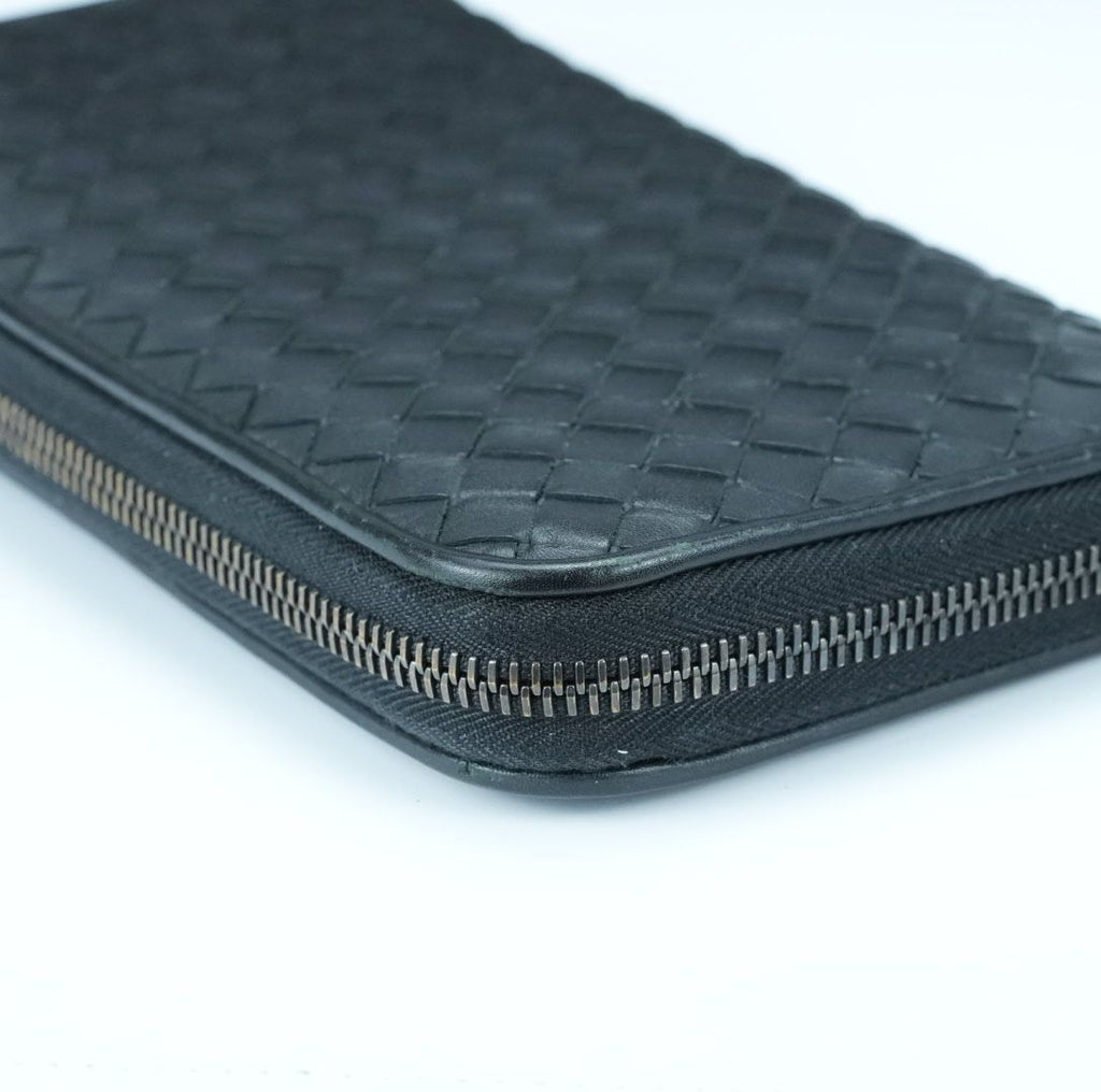 BOTTEGA VENETA Intrecciato Long Wallet Black for Men and Women