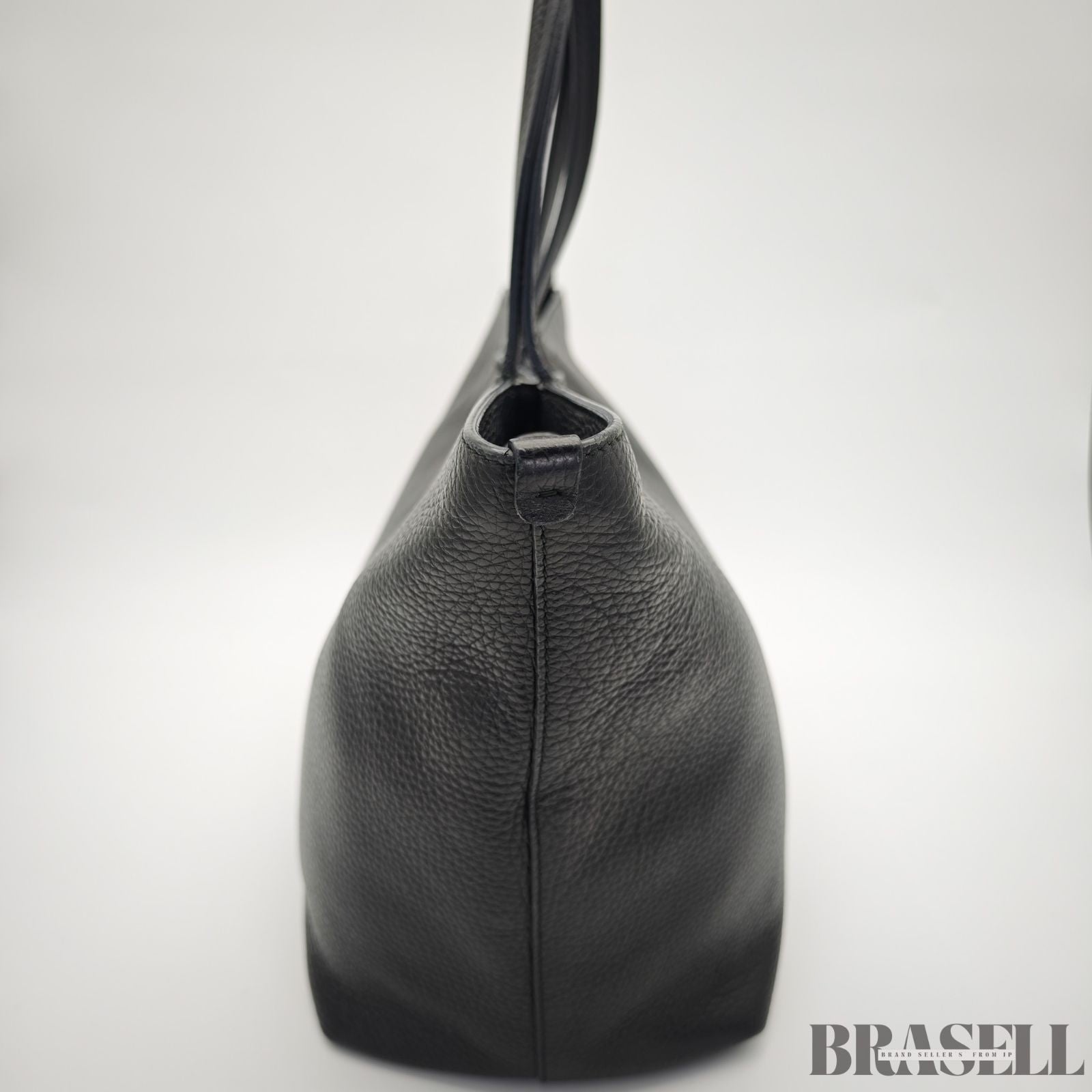 Ferragamo Gancini Tote Bag Black color Leather Women's