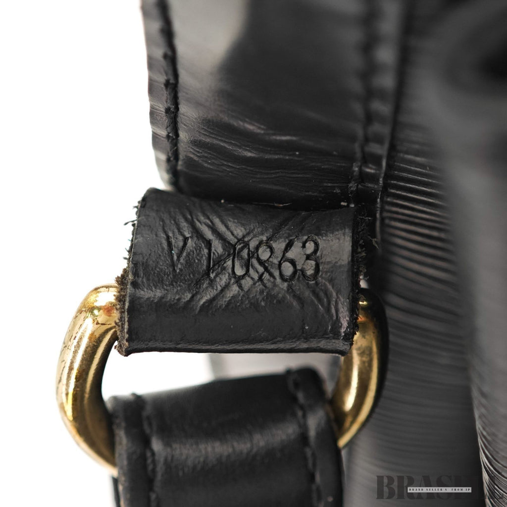 LOUIS VUITTON LV Noe Epi Shoulder Bag M59002 Epi Leather Black VI0963