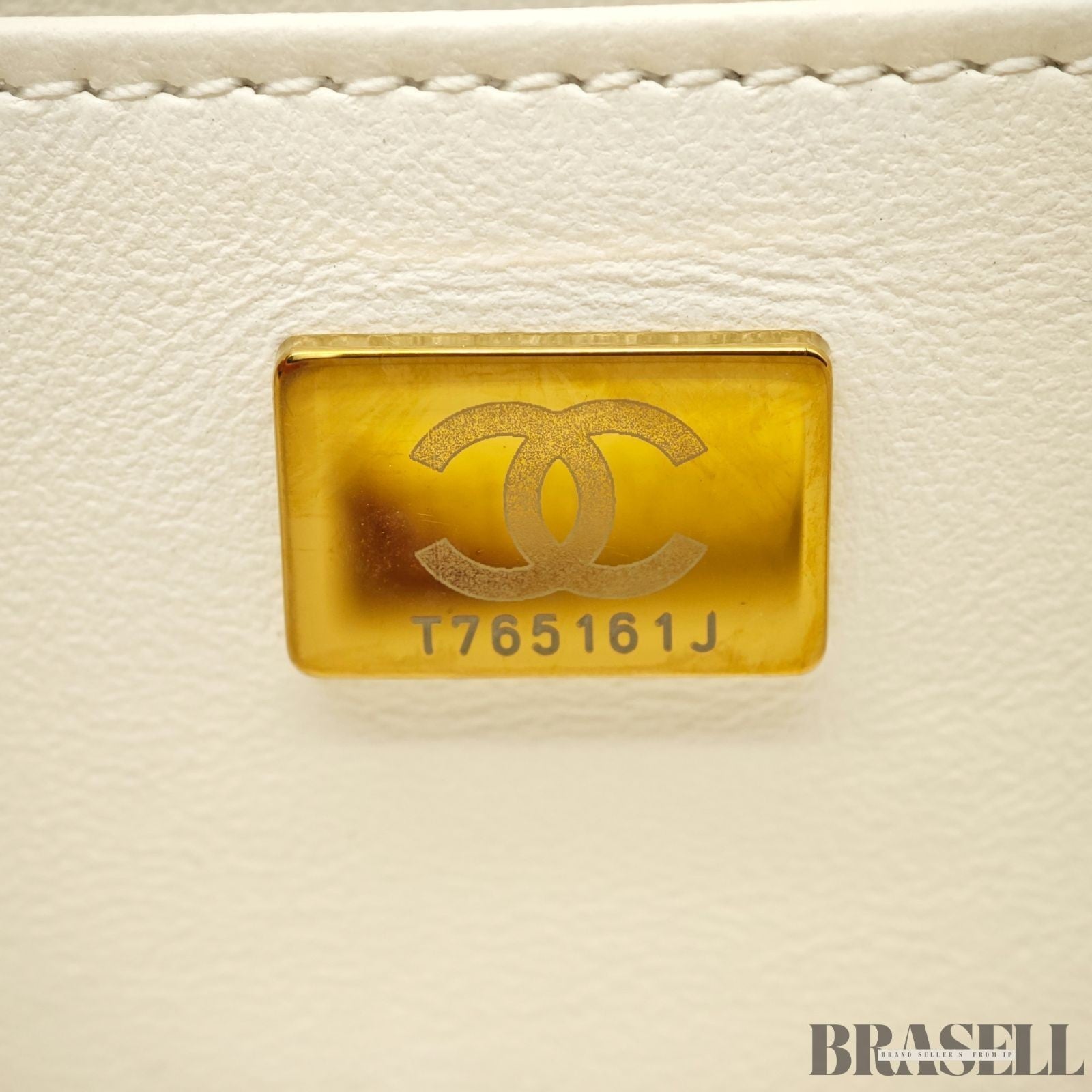 Chanel Matelassé Camera Bag AS4817 Shoulder Bag Compact With Mirror White