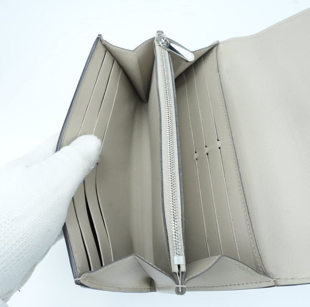 LOUIS VUITTON Mahina Portefeuille Iris Long Wallet M60144 Beige