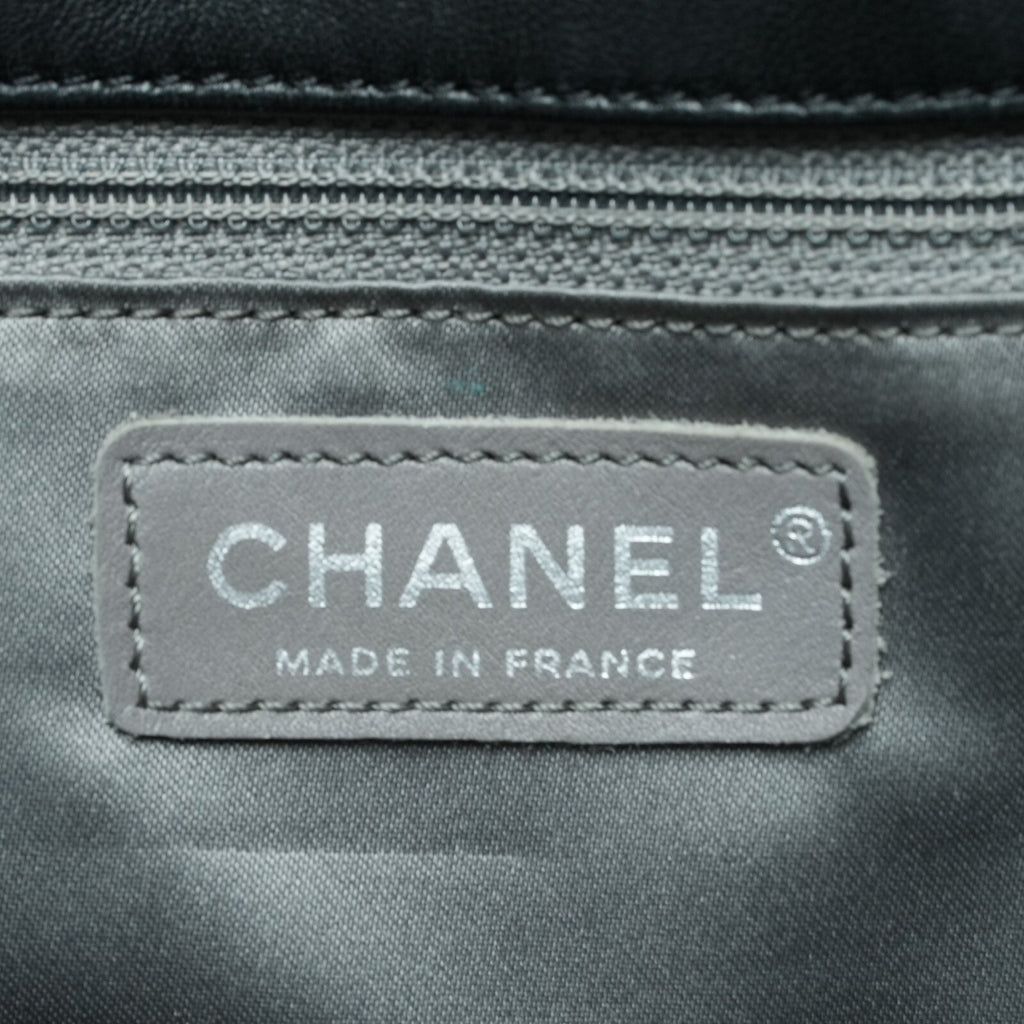 Last Sale CHANEL Funny Tweed Chain shoulder Tote Bag A47155 Plastics wool Black