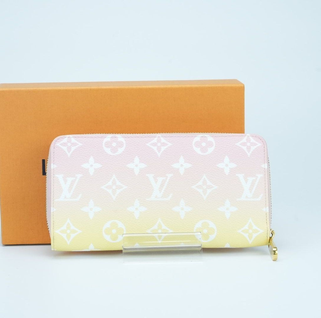 LOUIS VUITTON By the Pool Zippy Wallet M80361 Long Wallet Light Pink