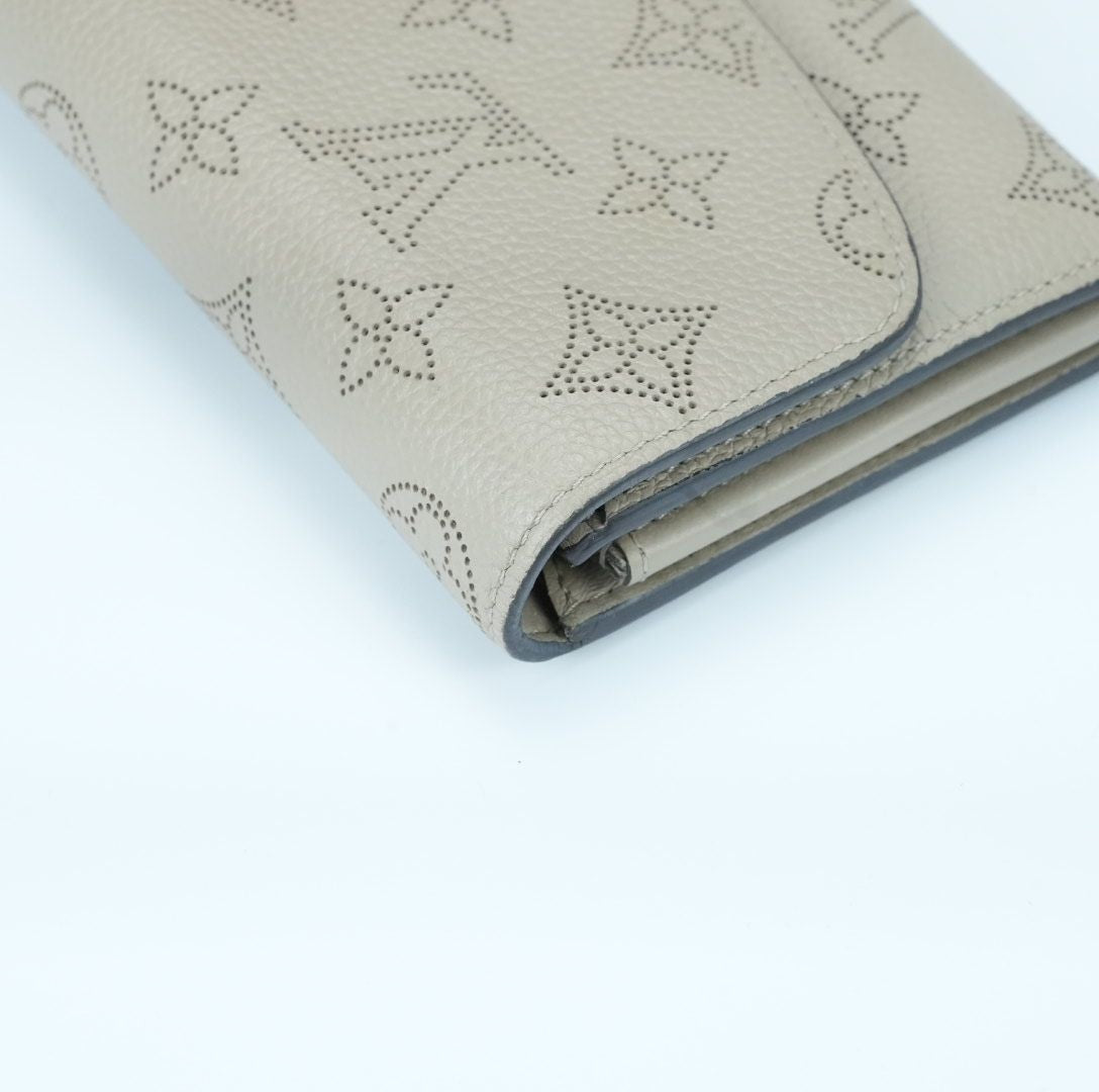 LOUIS VUITTON Mahina Portefeuille Iris Long Wallet M60144 Beige