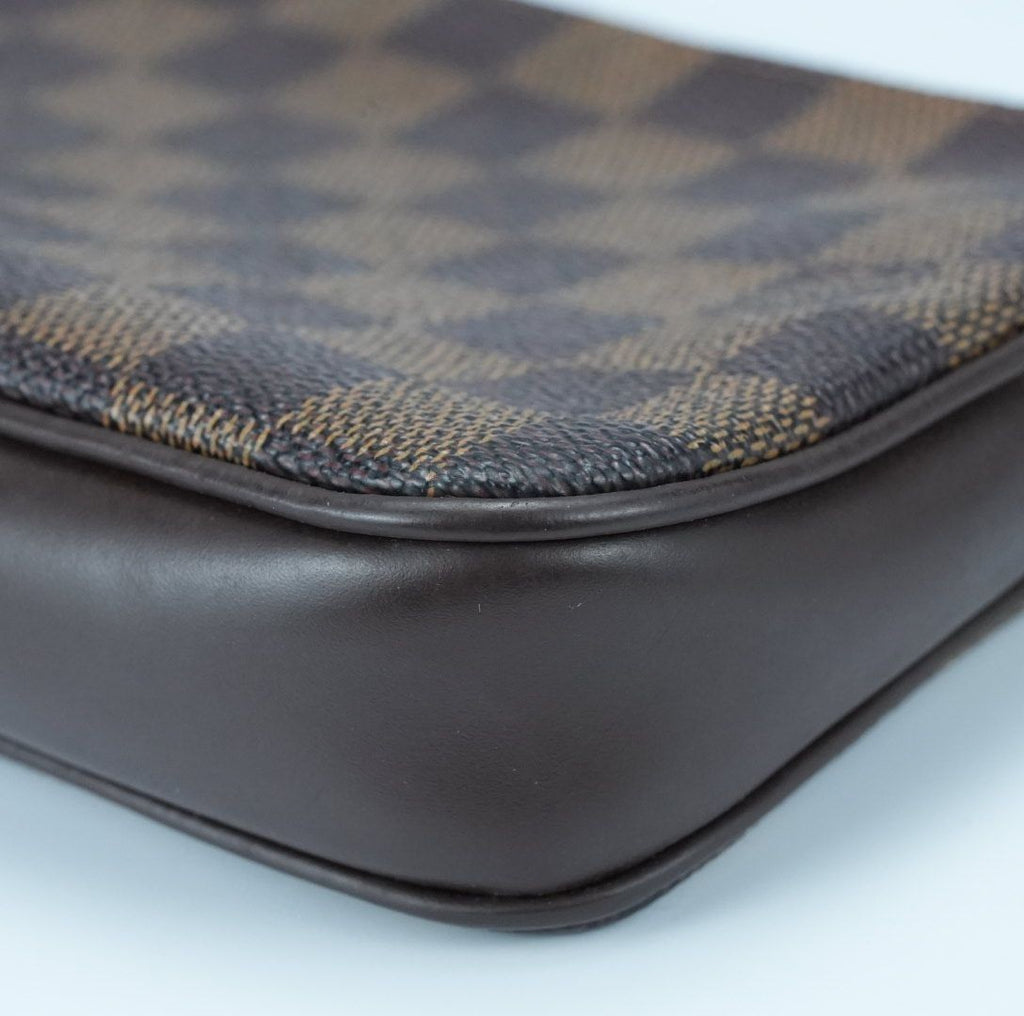 Louis Vuitton Damier Ebene Pochette Accessoires N51980
