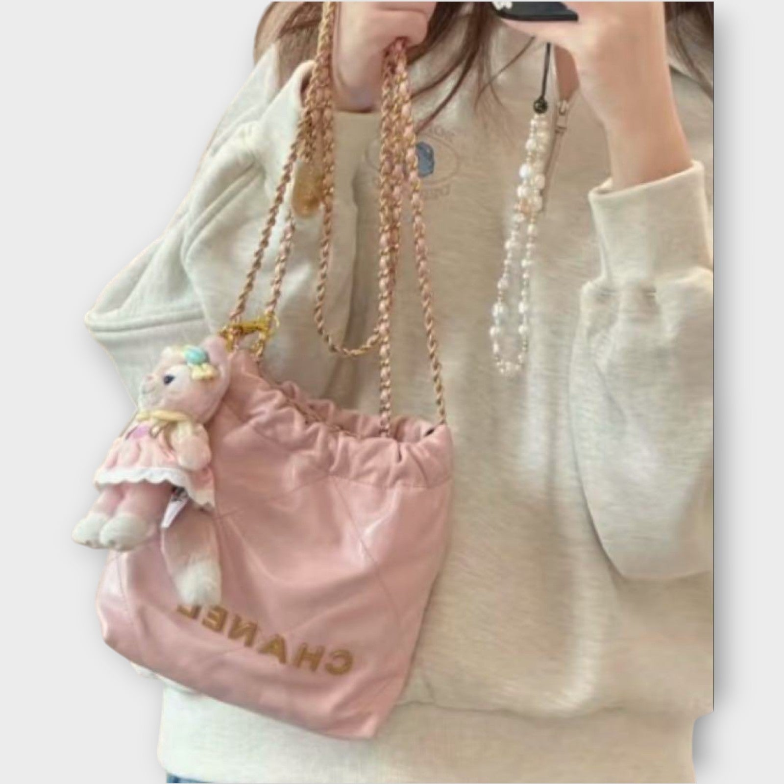 CHANEL 22 Mini Pink Handbag