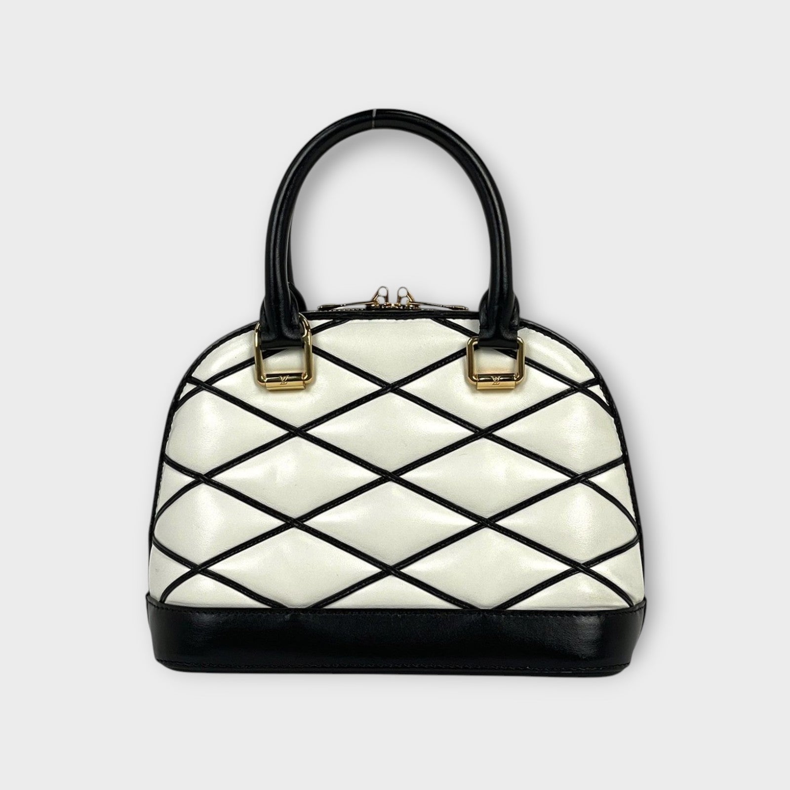 Louis Vuitton Alma BB 2-Way Shoulder Bag/Handbag Leather White M23761