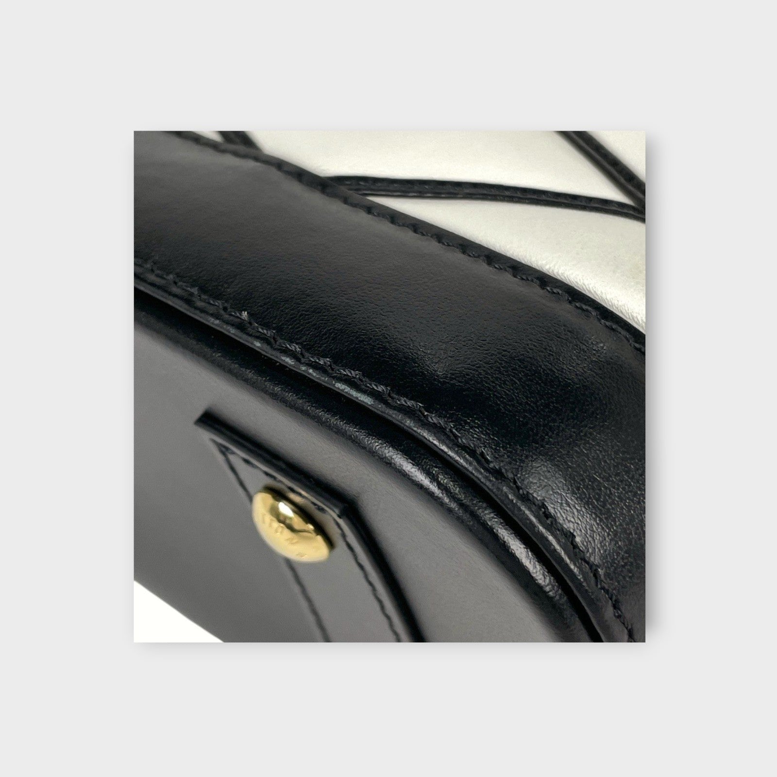 Louis Vuitton Alma BB 2-Way Shoulder Bag/Handbag Leather White M23761