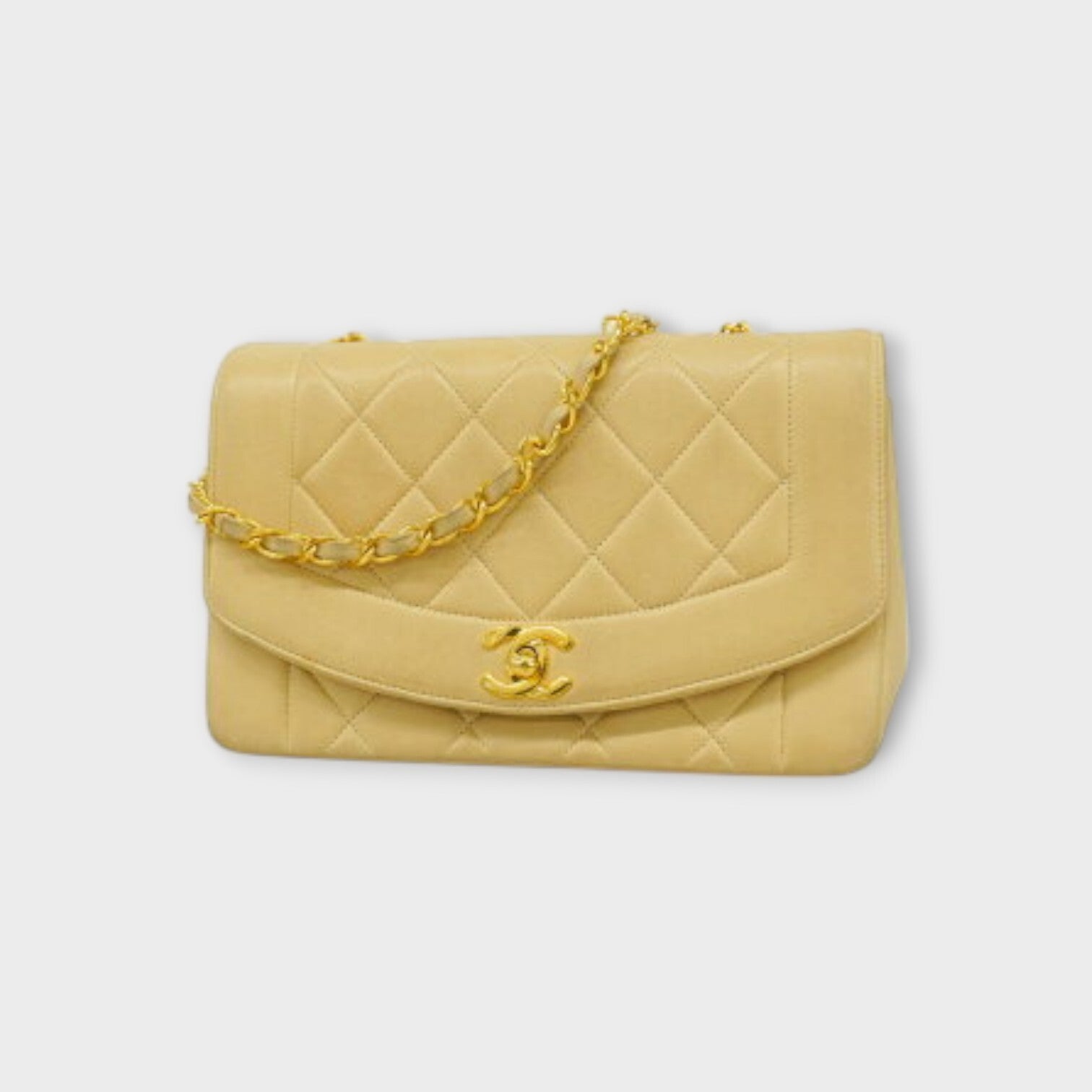 CHANEL Matelasse chain shoulder shoulder bag Diana. lambskin