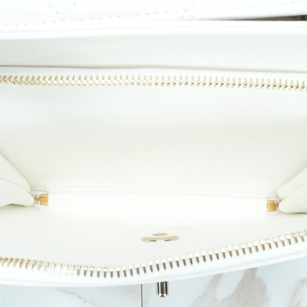 Last Sale CHANEL Matelasse Affinity 2Way Shoulder Bag Caviar calfskin White
