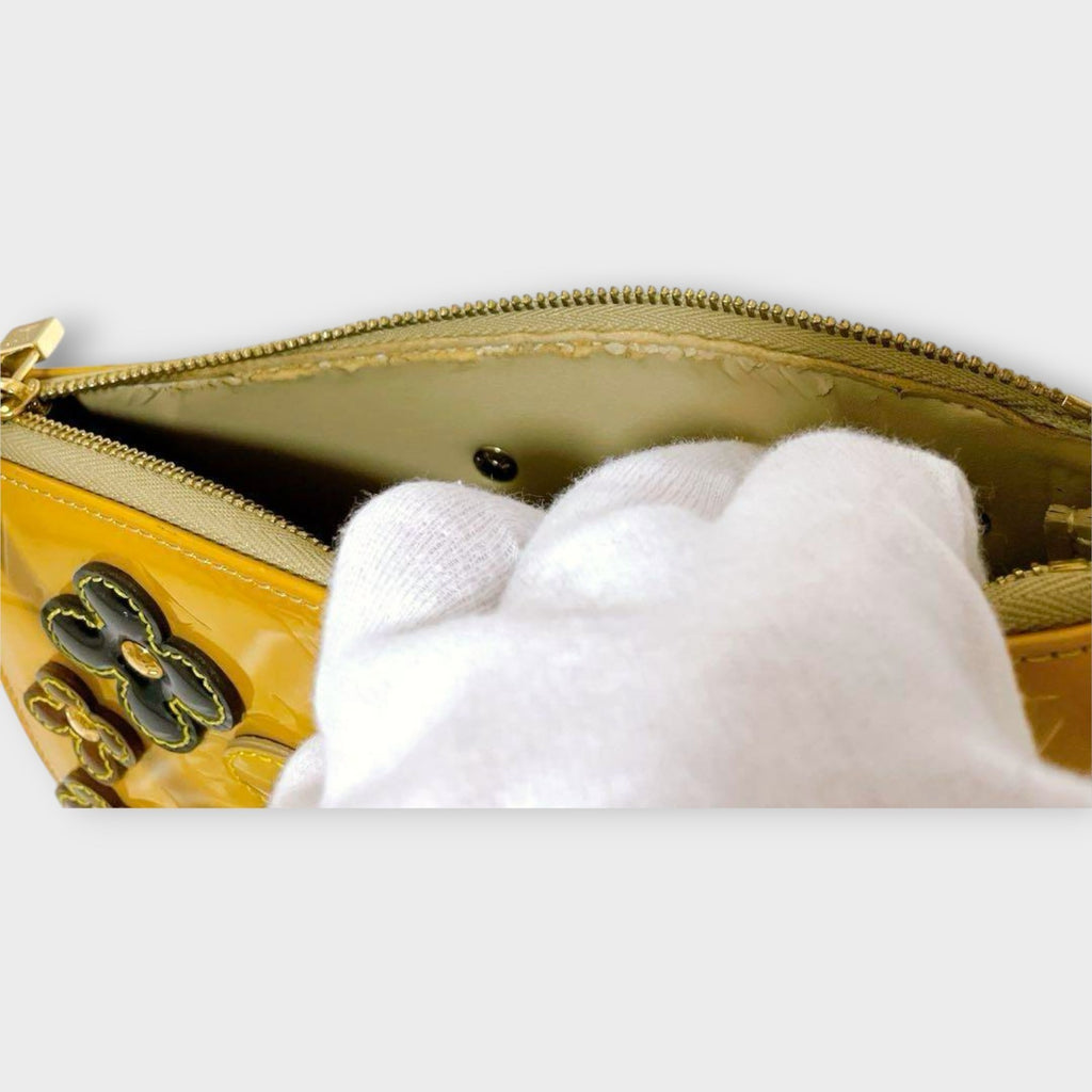 Louis Vuitton Monogram Vernis Flower Lexington Handbag Clutch