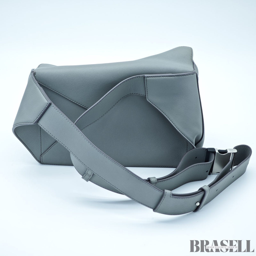 LOEWE Puzzle Bum Bag Small B510P35X09 Unique Cube-shaped Body/Shoulder Bag Gray