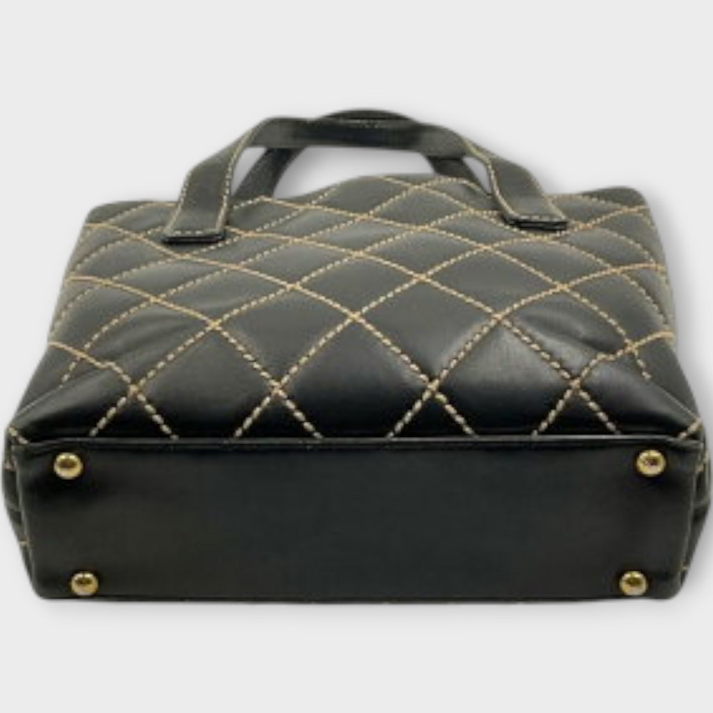 CHANEL A18126 Wild Stitch Tote Bag Leather Serial Seal Peeling Black x Beige