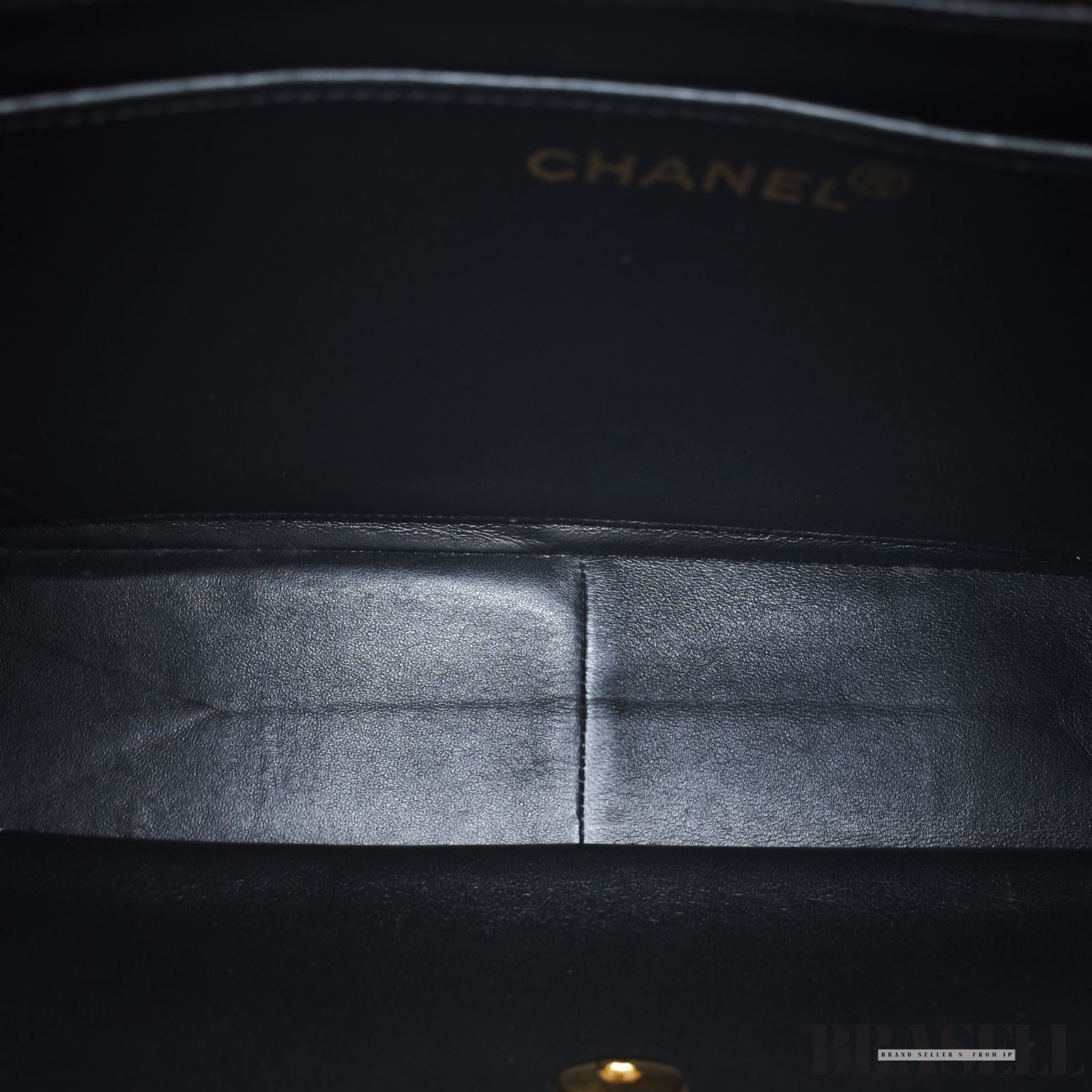 CHANEL Matelasse Lambskin Maxi Jumbo Classic Flap Bag Black Quilted Shoulder Bag