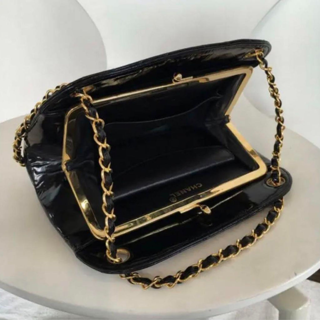 CHANEL Shoulder Bag Leather Rare Clasp Enamel Vintage