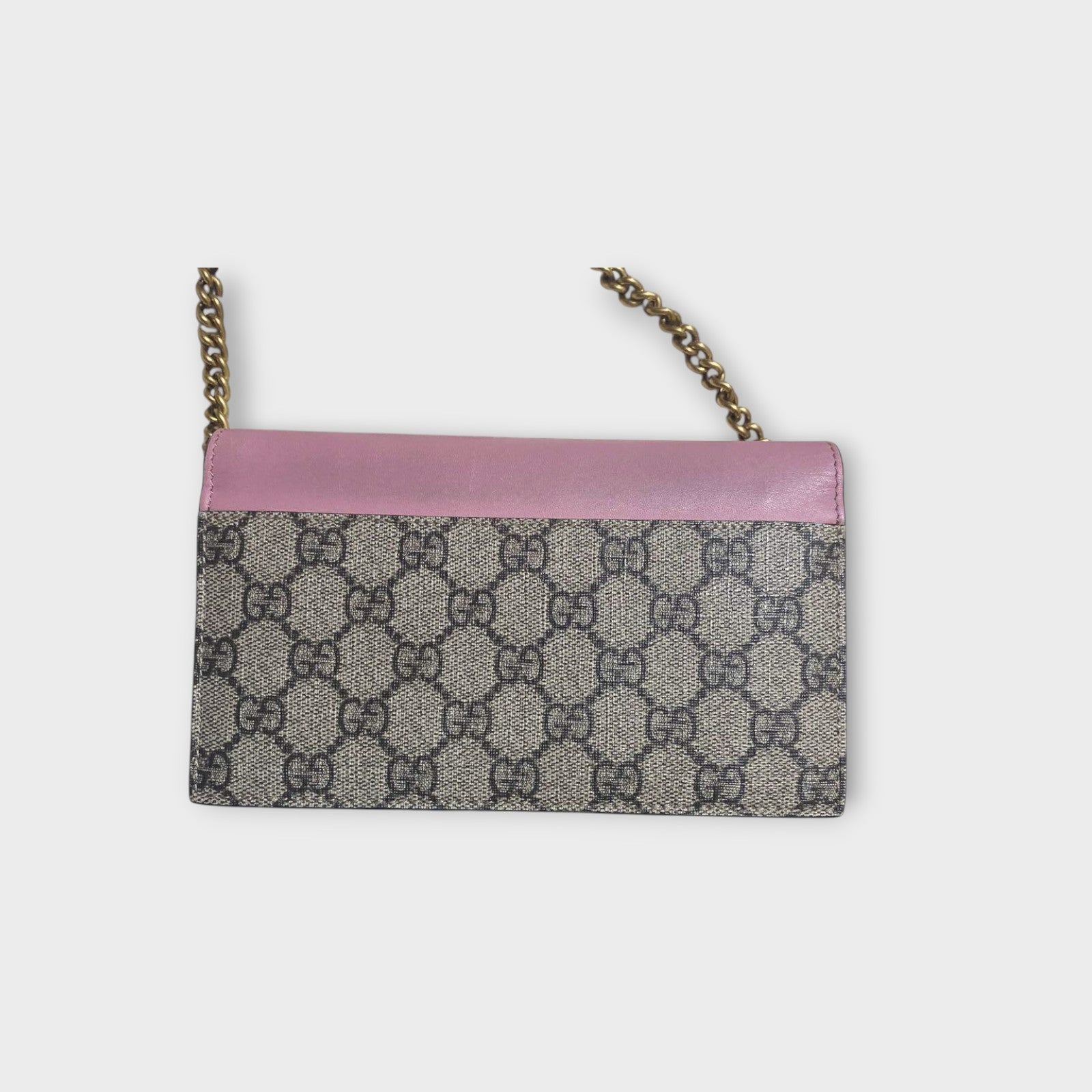 Gucci Pearl Scallop Chain Wallet with GG Pattern Leather