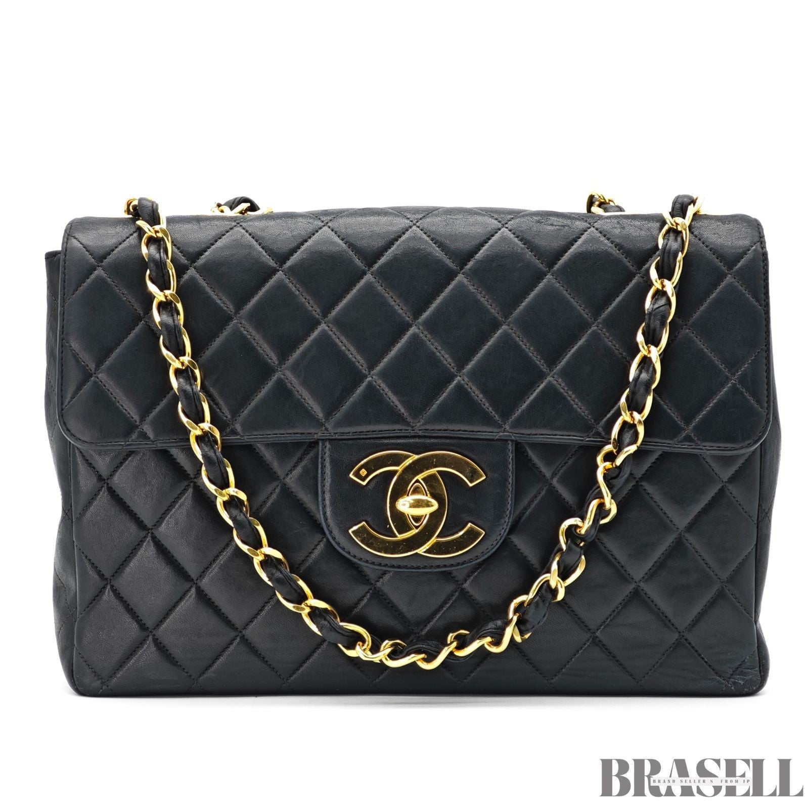 CHANEL Matelasse Lambskin Maxi Jumbo Classic Flap Bag Black Quilted Shoulder Bag