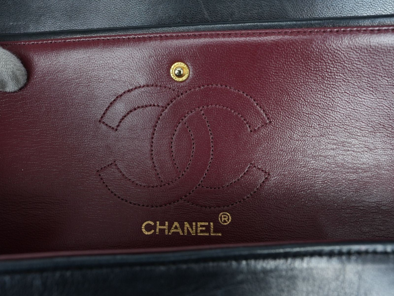 CHANEL Matelasse 25 Double Flap Vintage Chain Shoulder Bag Black Gold
