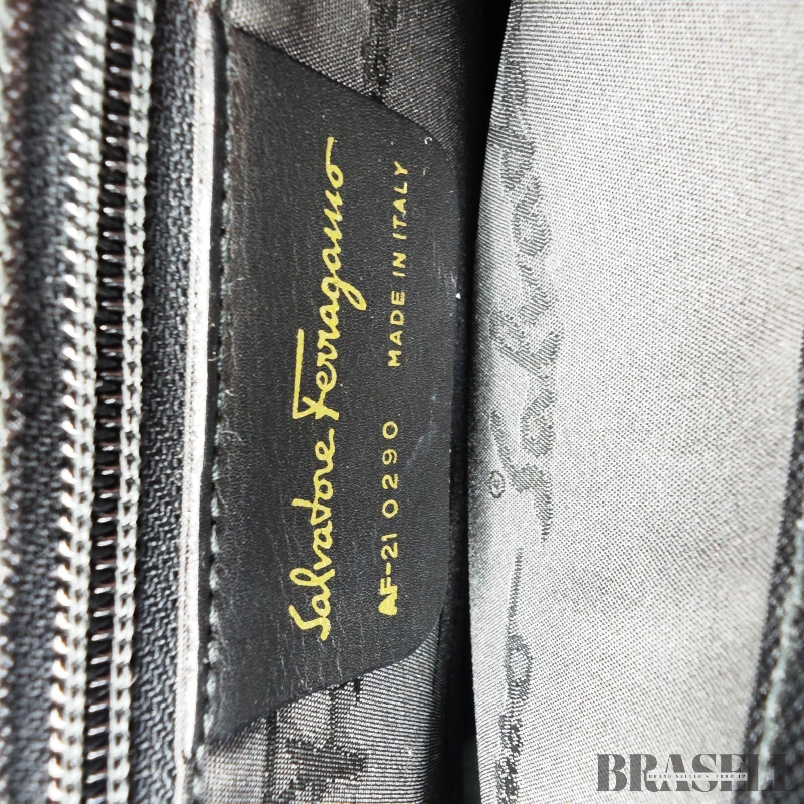 Ferragamo Gancini 2-Way Shoulder Bag Tote Bag Black with Shoulder Strap
