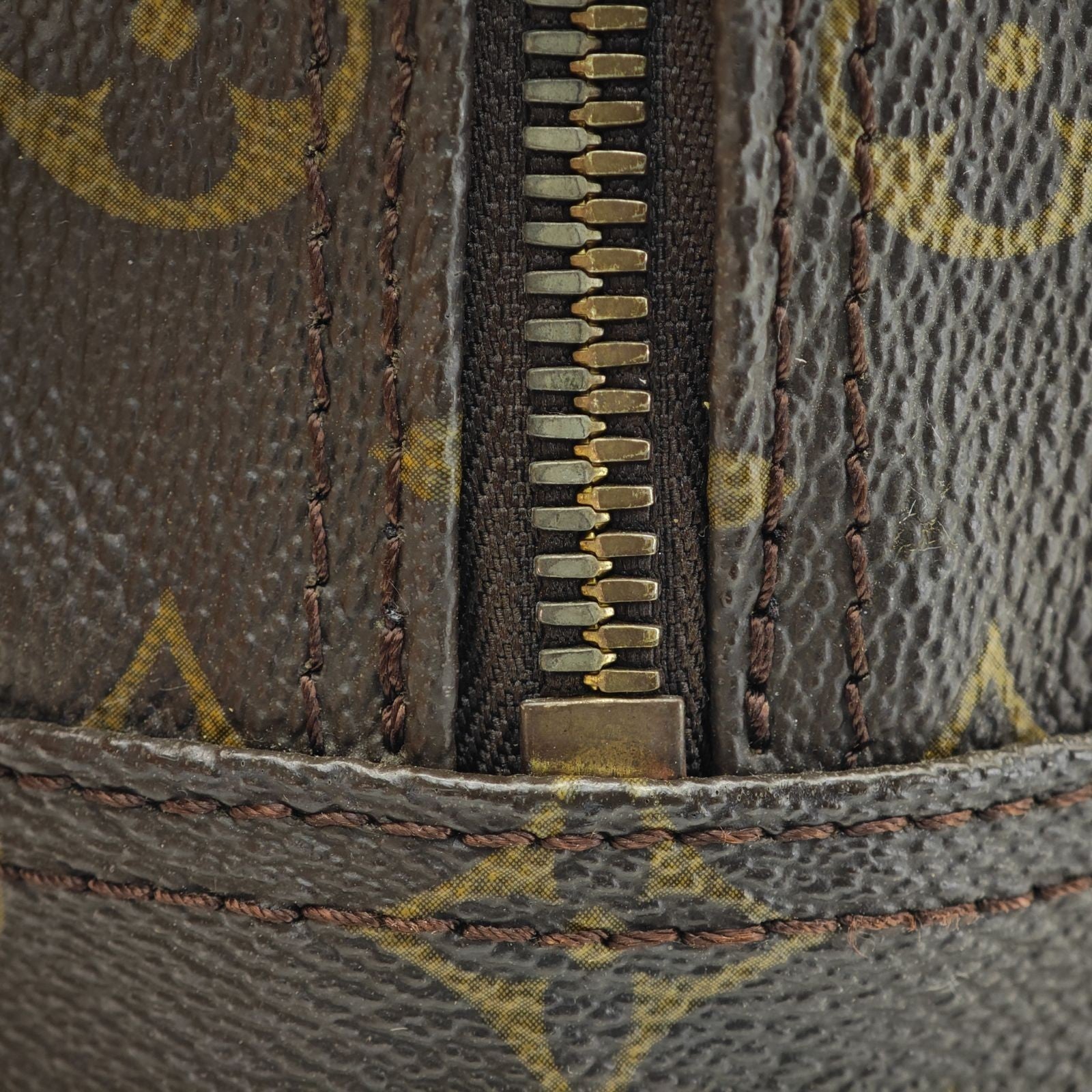 LOUIS VUITTON Manhattan PM M40026 Monogram Handbag Shoulder Bag Brown Women’s