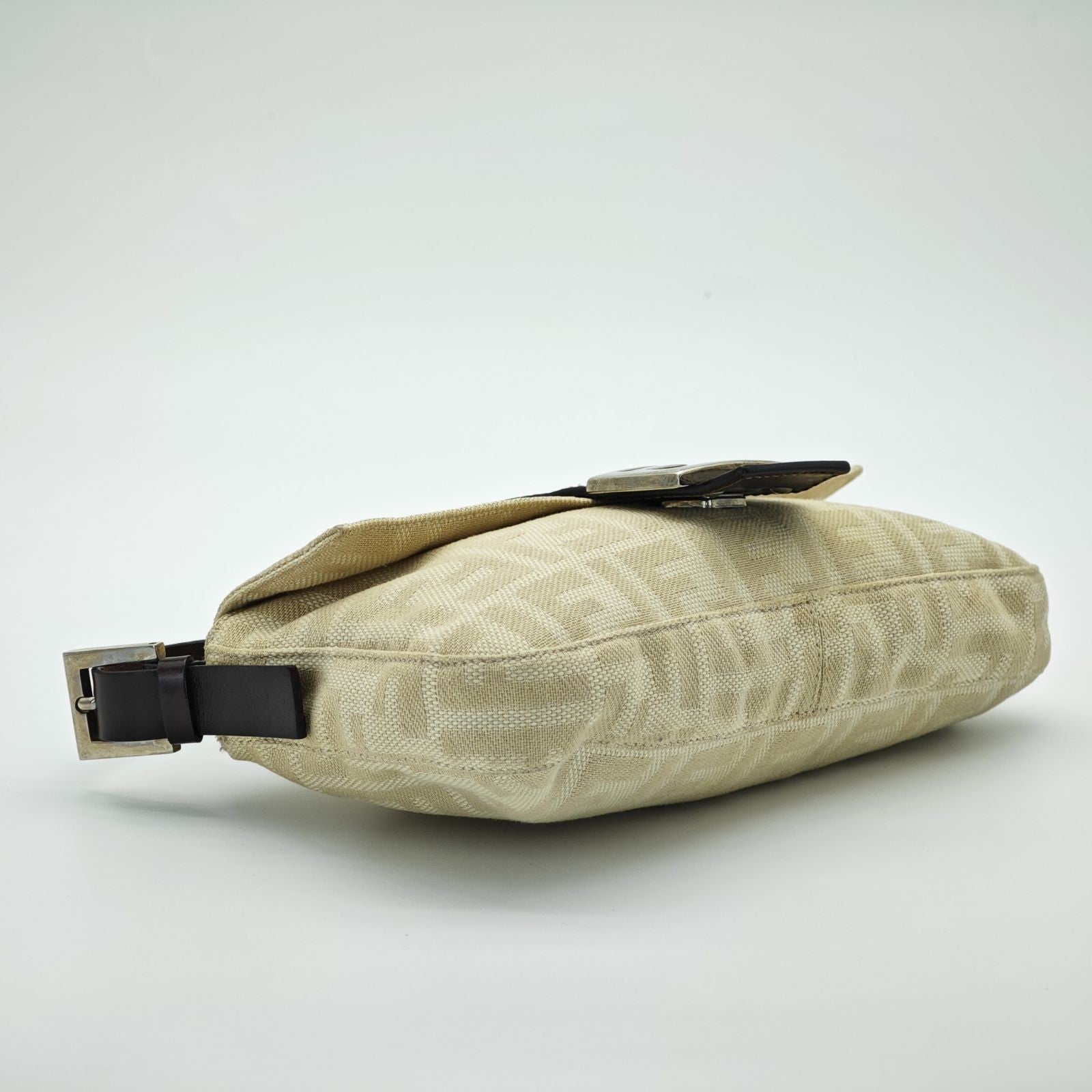 FENDI Mamma Bucket Handbag Canvas and Leather Beige Women's
