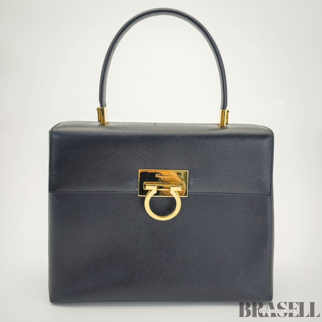 Ferragamo Gancini 2-Way Shoulder Bag Tote Bag Black with Shoulder Strap