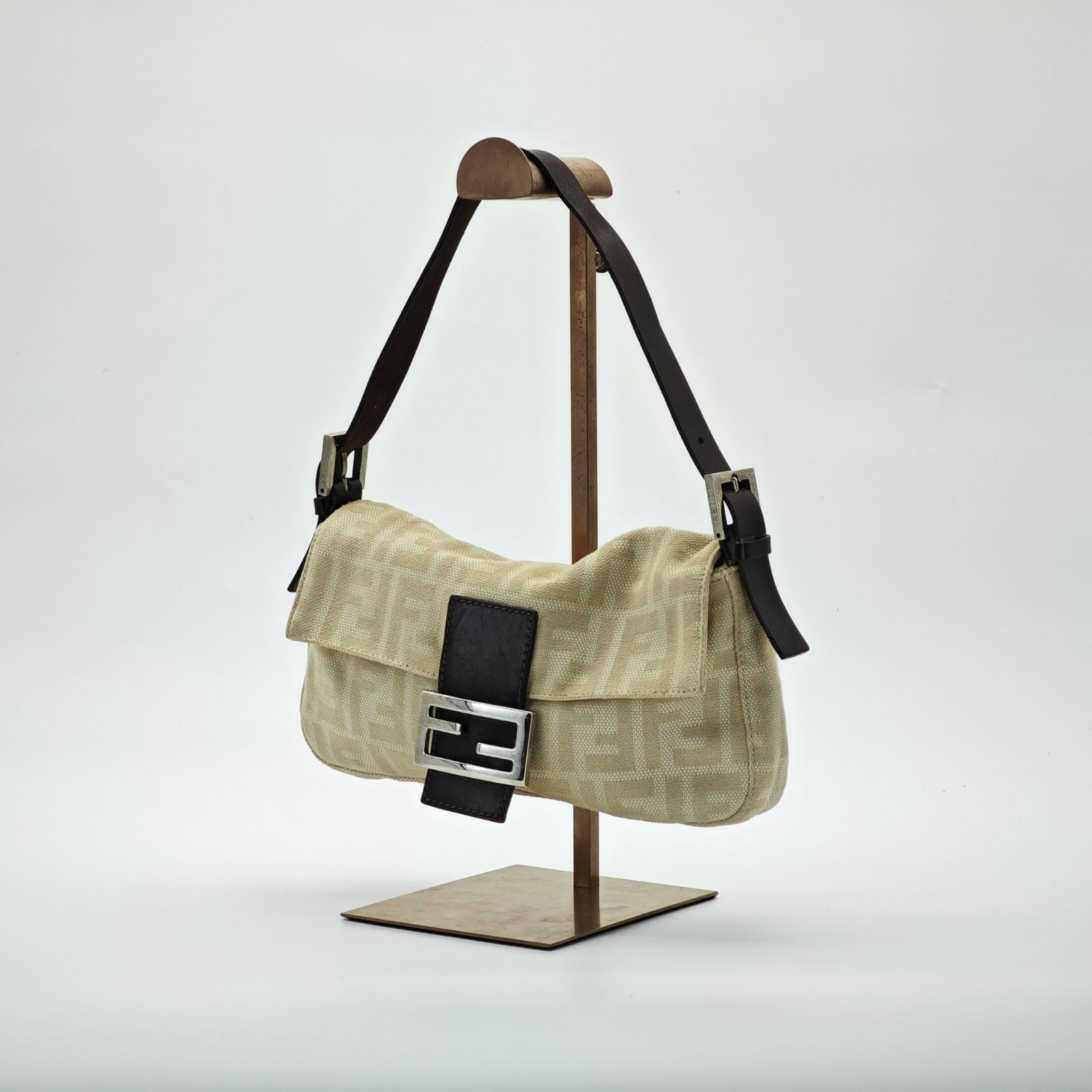 FENDI Mamma Bucket Handbag Canvas and Leather Beige Women's