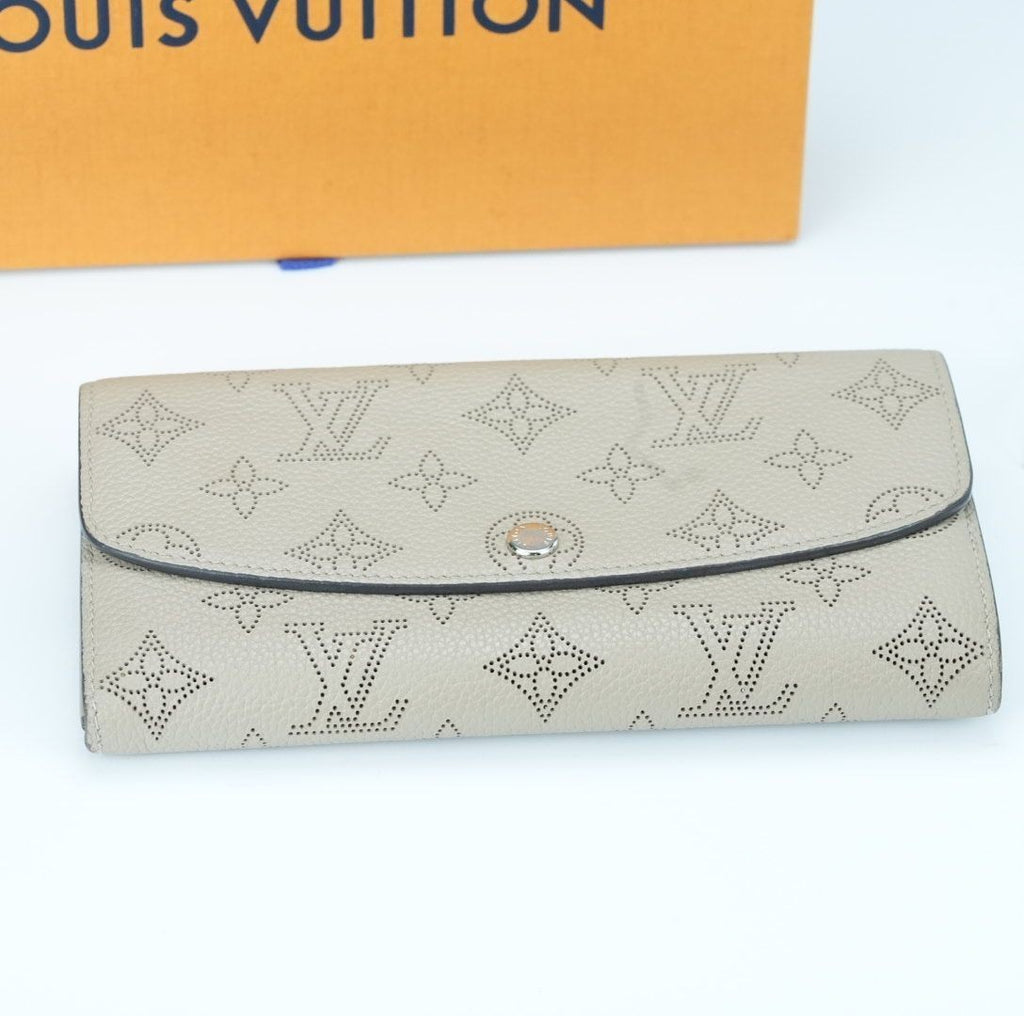 LOUIS VUITTON Mahina Portefeuille Iris Long Wallet M60144 Beige