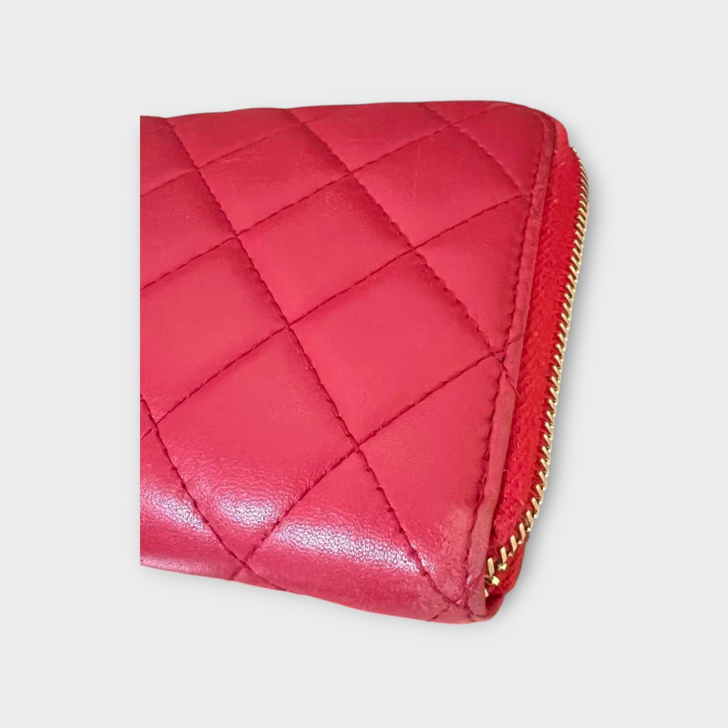 Chanel Matelassé L-Gusset Zip Around Wallet